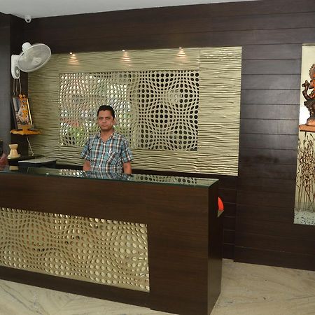 Hotel Milan Palace Амритсар Екстериор снимка